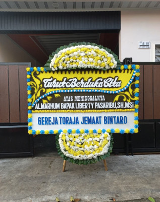 Papan Bunga Duka di Sei Selincah